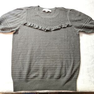 Loft Womens Short Sleeve Knit Top Size Small Ribbed, Ruffle Greenish Gray